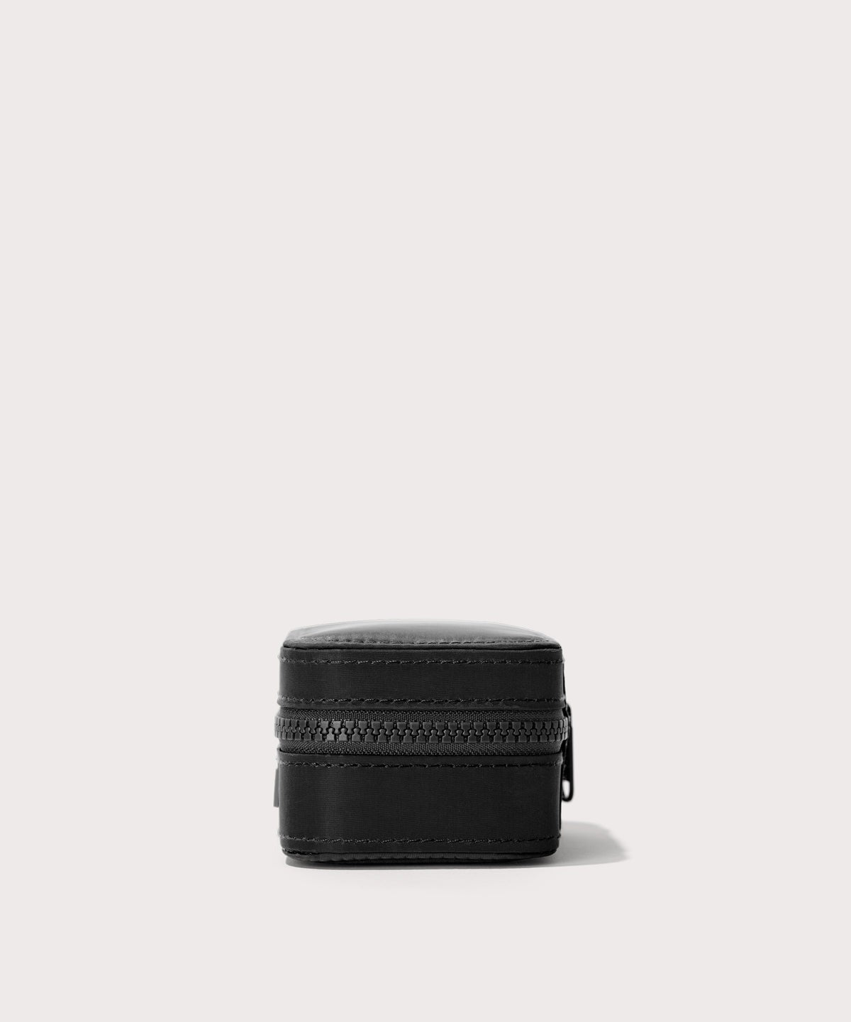Frankie Jewelry Case in Onyx, Small