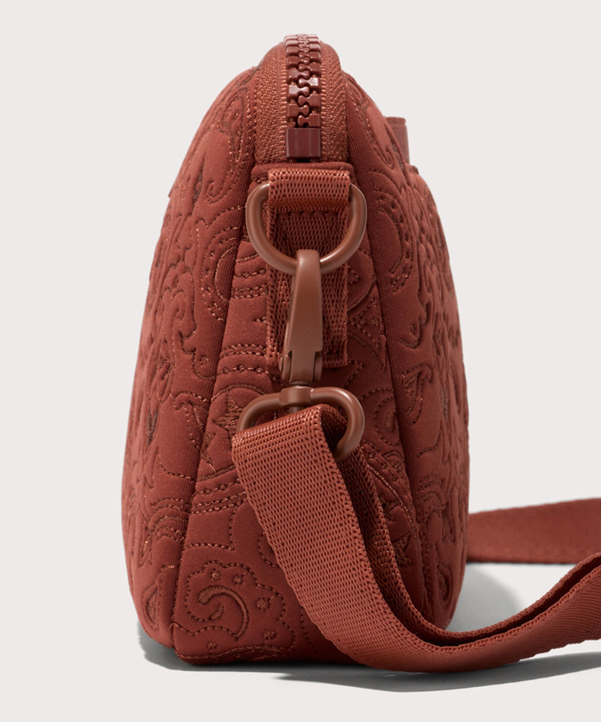 Nora Shoulder Bag in Sweet Tea Paisley