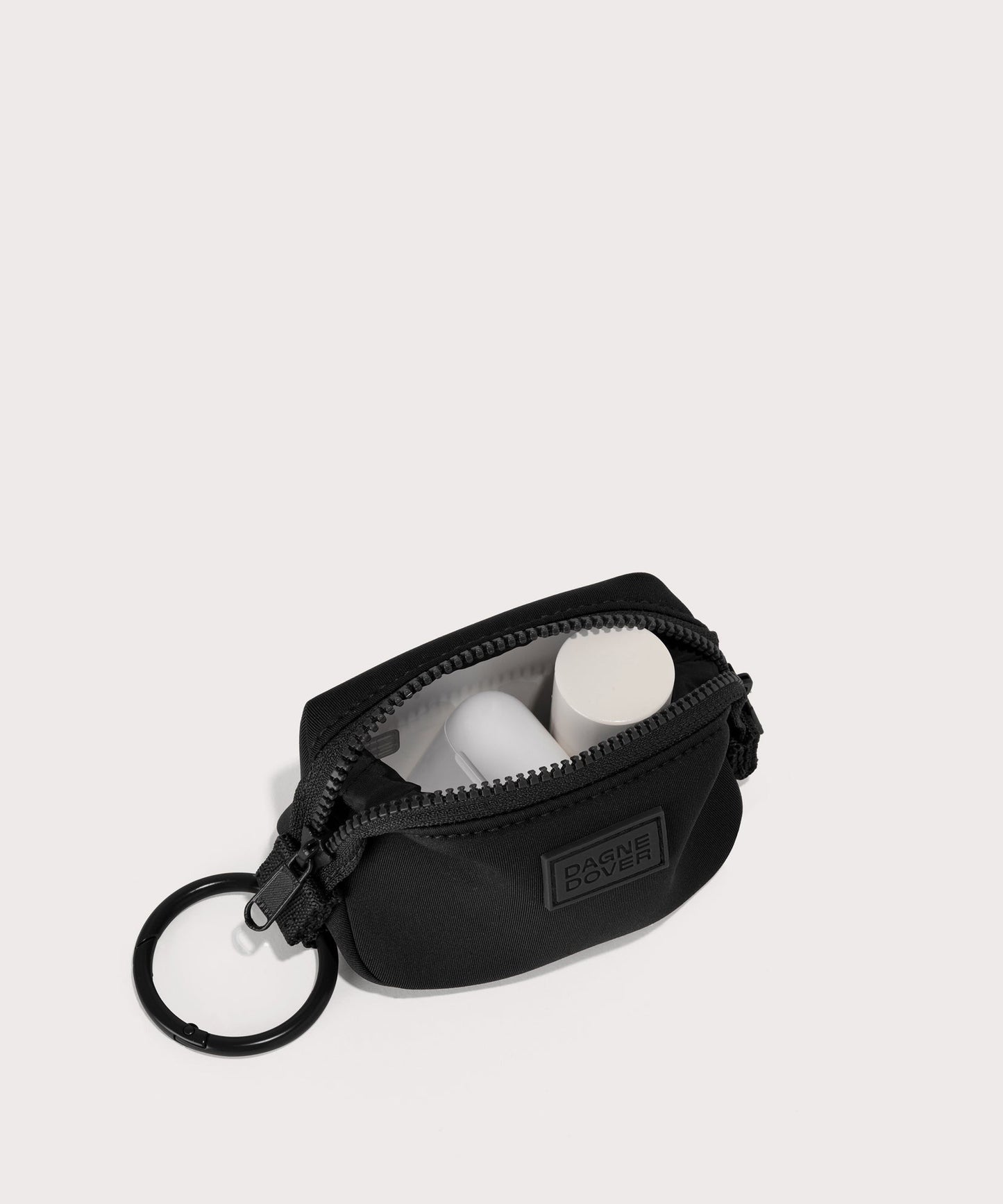 Hunter Keychain in Onyx