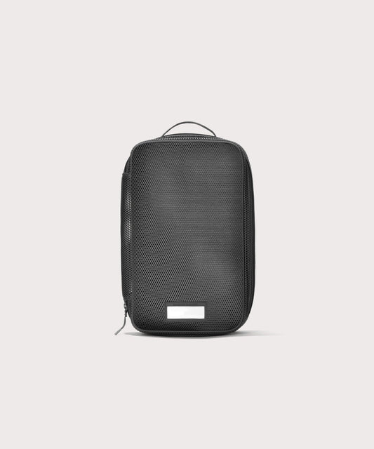 Roma Packing Cube in Carbon Air Mesh, Medium