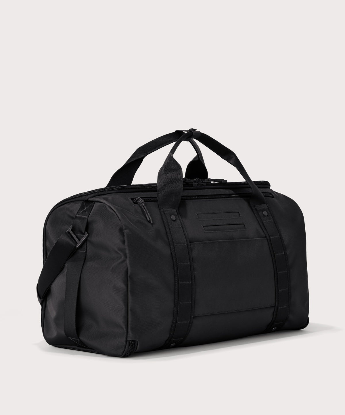 Monaco Garment Duffle in Onyx