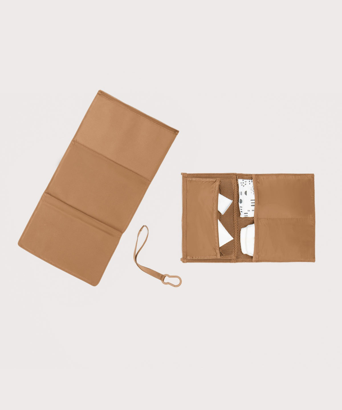 Joey Changing Kit in Camel