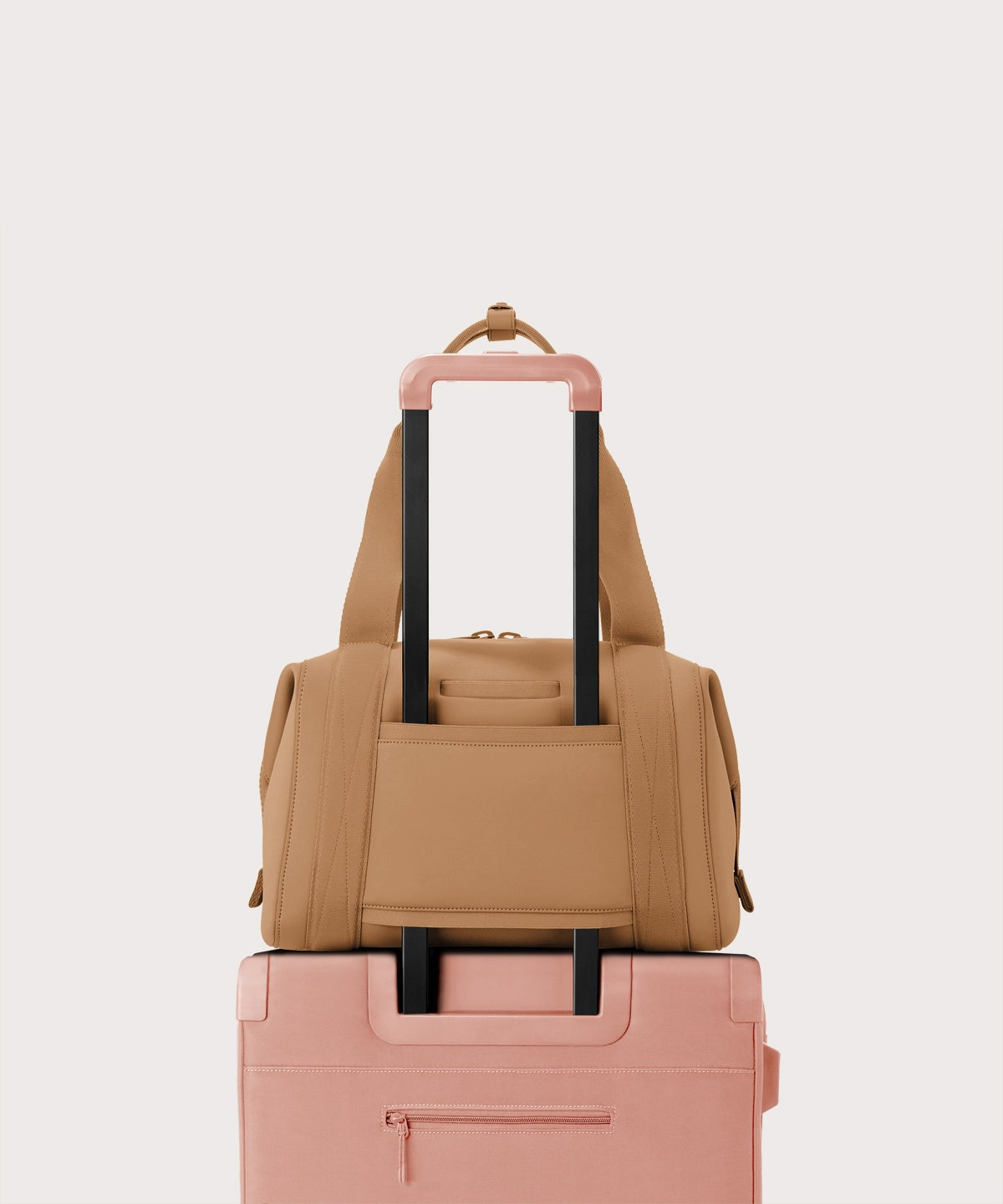Landon Carryall in Camel, Medium