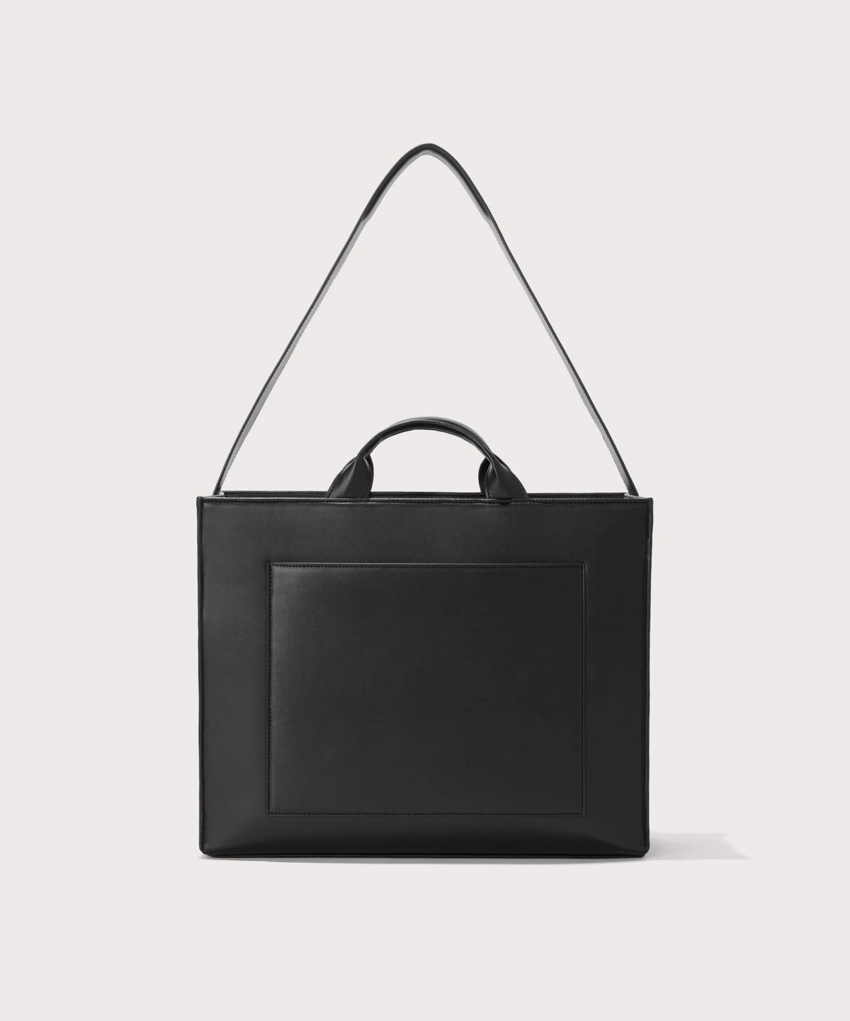 Daily Tote in Onyx, Medium