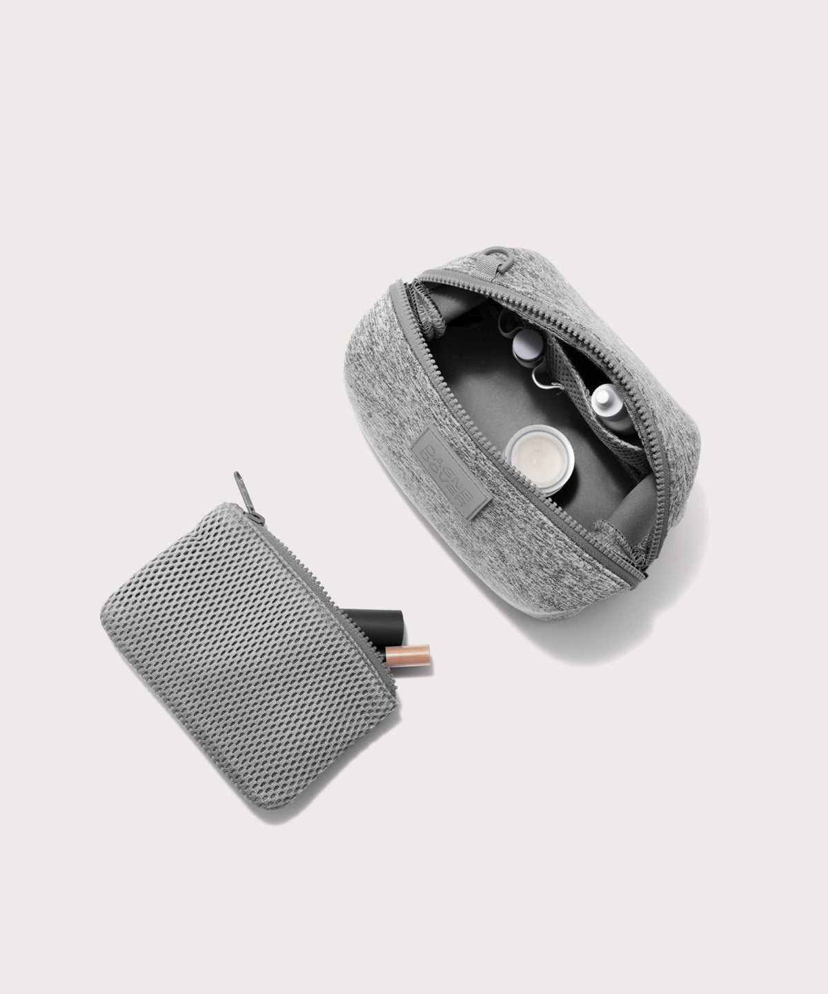 Hunter Toiletry Bag in Heather Grey, Small