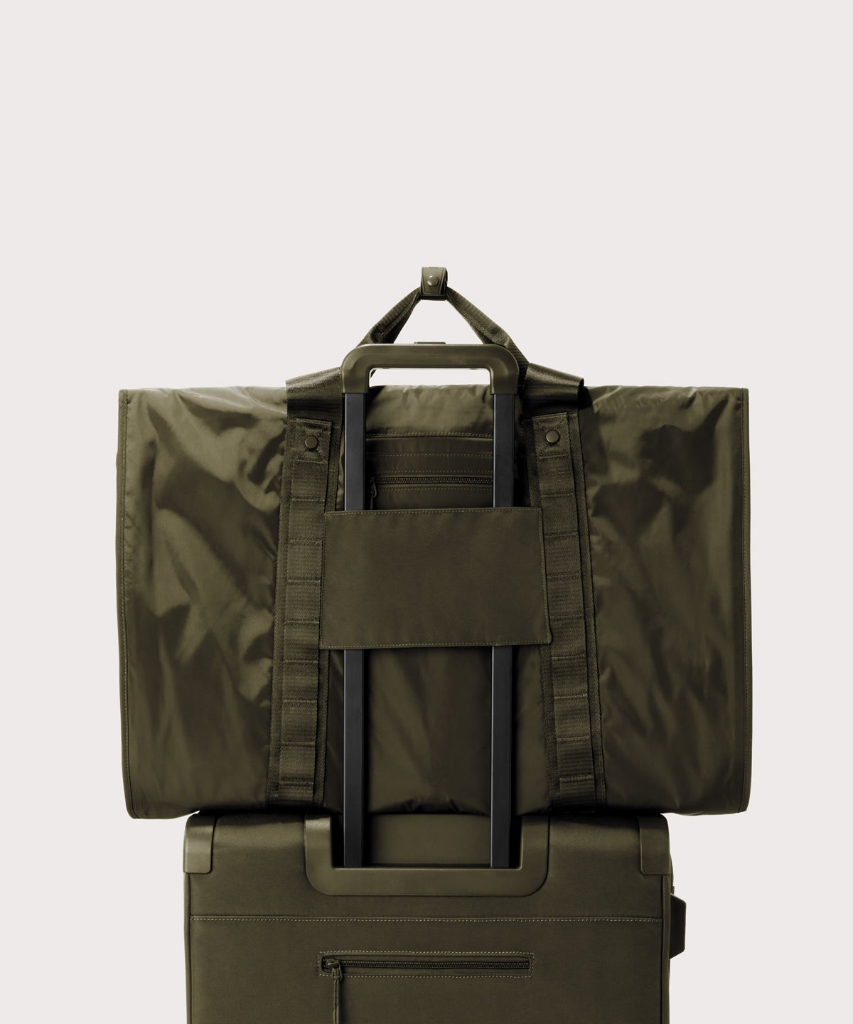 Capri Garment Bag in Dark Moss