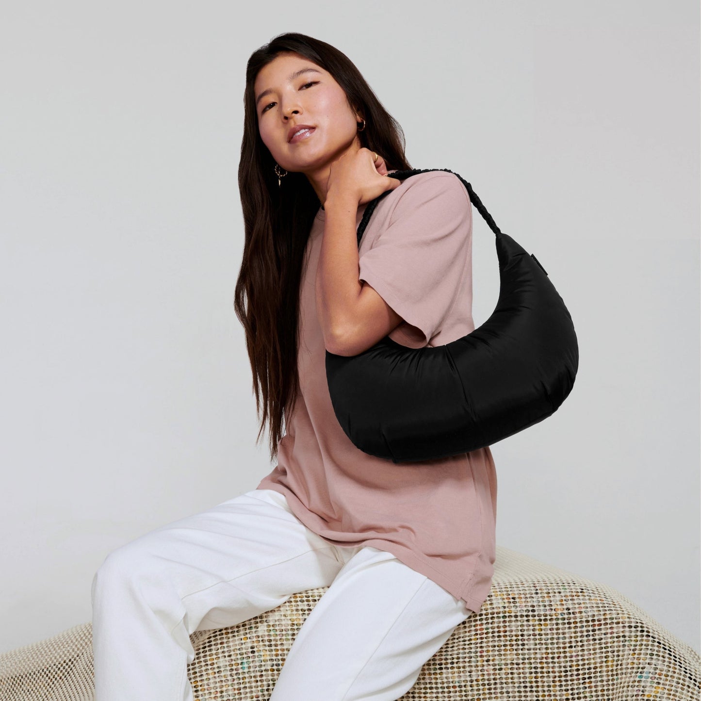 Rider Shoulder Bag in Onyx